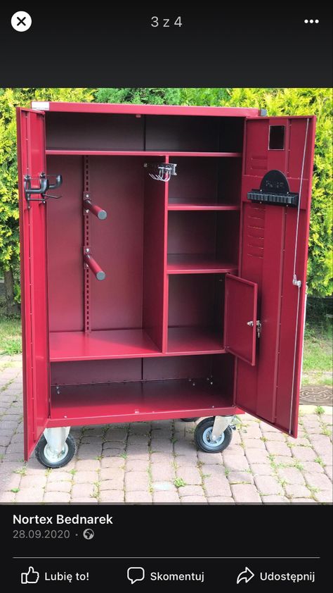 Saddle Box Tack Trunk, Horse Supplement Storage, Tack Box Ideas, Tack Cabinet, Horse Tack Boxes, Tack Locker, Horse Tack Rooms, Hay Storage, Tack Trunk