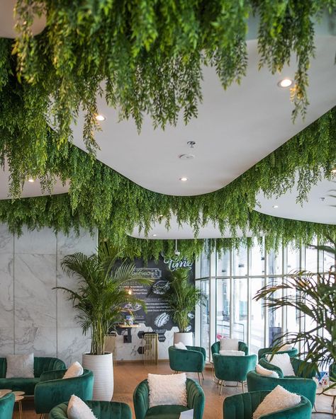 Amazing Architecture on Instagram: “Samaya Coffee Shop in #Dubai, United Arab Emirates designed by @AmerShawa.  This lobby cafe of a hotel is bright and modern and like most…” Green Cafe Design, Ceiling Plants, Green Lobby, Lobby Cafe, Willow Trees, Restaurant Architecture, Cafe Interior Design, False Ceiling Design, Restaurant Interior Design