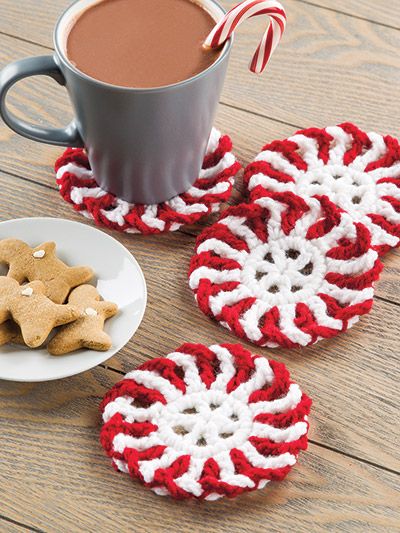 There’s Still Time! Last Minute Gifts to Crochet Peppermint Crochet, Stitch Paper, Crochet Cross Stitch, Tree Deck, Coasters Christmas, Crochet Products, Crafted Gifts, Stocking Designs, Crochet Christmas Stocking