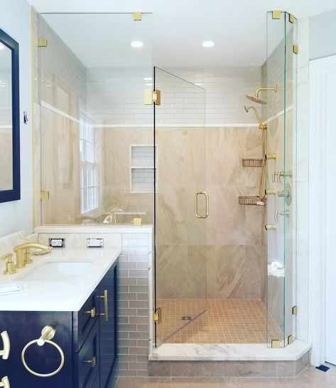 Shower With Bench And Half Wall, Shower Half Wall Ideas, Shower With Half Wall And Glass Door, Half Glass Shower Wall, Shower Bench Built In, Half Wall Shower, Reno Kitchen, White Subway Tile Bathroom, Apartment Remodel