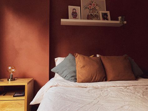 Limewash wall, Zara Home bedclothes, hand made raw wood nightstand, shelve with art and “Centavito” plant. Limewash Orange, Limewash Wall, Burnt Orange Paint, Lime Wash Walls, Limewash Walls, Lime Wash, Washing Walls, Living Room Red, Golden Leaf