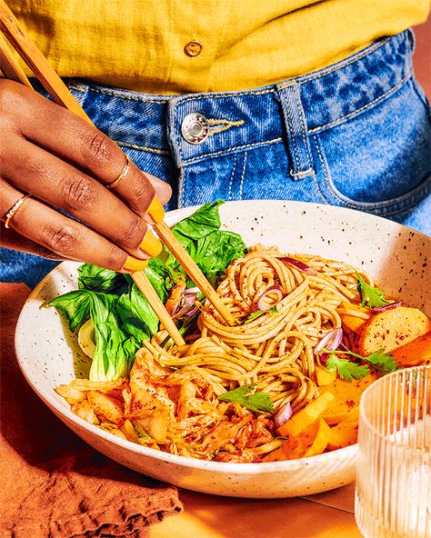 Motion | BurkleHagen Food Photography Soba Noodle Bowl, Kimchi Ramen, Korean Chili Flakes, Noodle Bowls Recipes, Ramen Noodle Bowl, Korean Noodles, Soba Noodle, Cooking Sweet Potatoes, Restaurant Photography