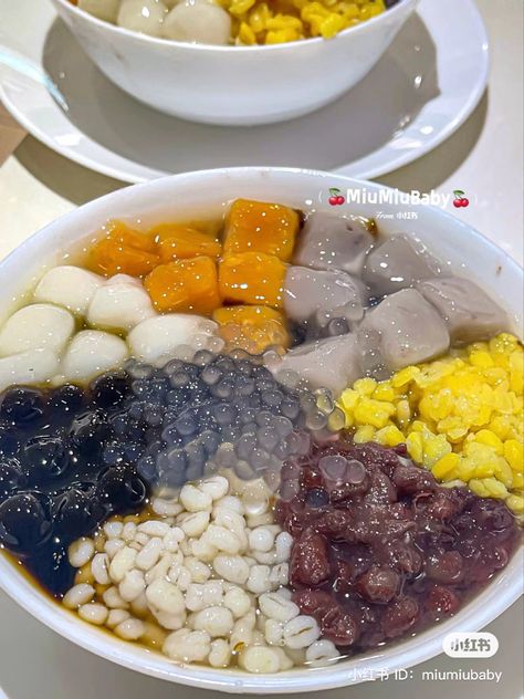 xiaohongshu meetfresh taro ball dessert tapioca ball pearl boba red bean sago cold refreshing drink frozen summer Fruit Pudding, Frozen Summer, Kawaii Cooking, Red Bean, Easy Baking Recipes, Red Beans, Food Obsession, Refreshing Drinks, Easy Baking