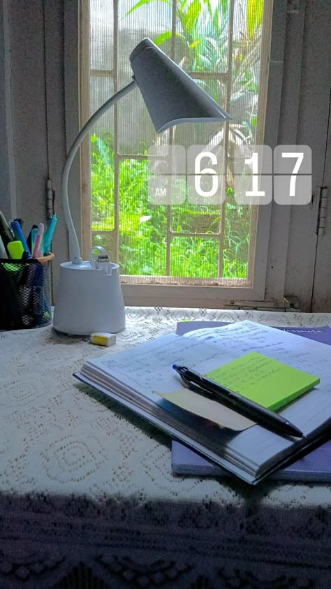 Morning Studying Aesthetic, Studying Early Morning, Early Aesthetic Morning, Early Study Aesthetic, Getting Up Early Motivation, Morning Productivity Aesthetic, Early Bedtime Aesthetic, Early Morning Study Motivation, Morning Study Motivation