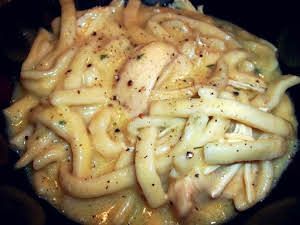 Just A Pinch Recipes Reams Noodles Recipes, Chicken Noodles Crock Pot, Egg Noodle Recipe, Pioneer Woman Chicken, Crockpot Chicken And Noodles, Noodle Dinner, Chicken And Noodles, Chicken Noodle Soup Crock Pot, Chicken Noodles