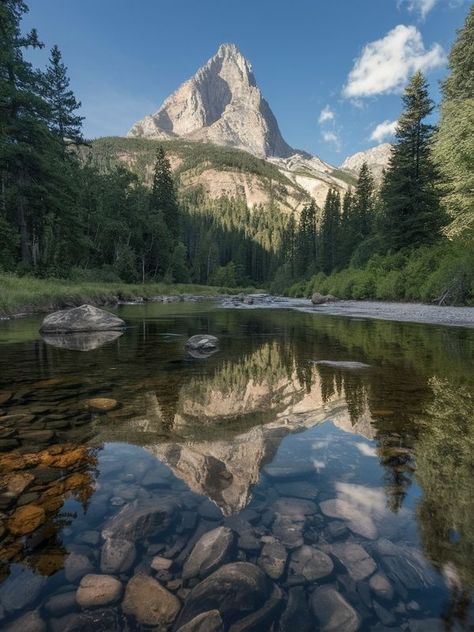 United States Natures | Experience the breathtaking beauty of the Sawtooth Range in Idaho, USA 🇺🇸 | Facebook Dream Summer, Landscape Features, Breathtaking Beauty, Idaho, United States, The Unit, Range, Beauty, Nature