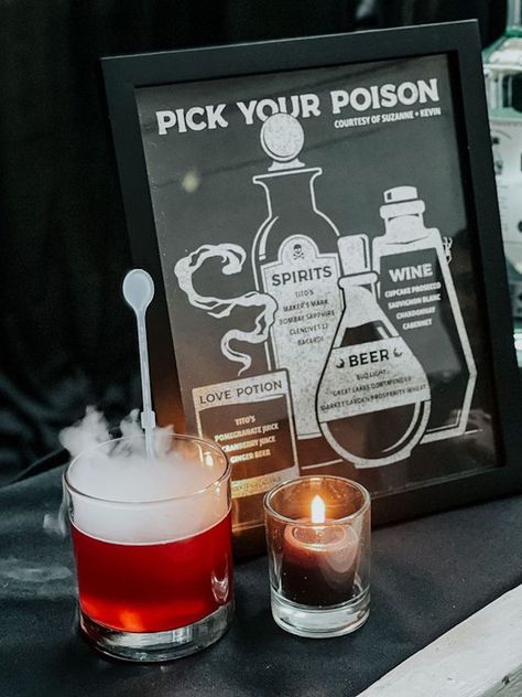 Potion Wedding Favor, Spooky Wedding Guest Book, Witchy Summer Wedding, Fall Spooky Wedding, Spooky Wedding Reception, Wedding Ideas Witchy, Horror Themed Wedding Ideas, Wedding Our Story Ideas, Grunge Glam Wedding