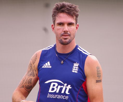 Kevin Pietersen, Yuvraj Singh, Cricket (sports), Cricket News, Net Worth, Sports News, All About Time, Men's Polo Shirt, Hollywood