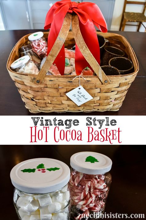 Blanket And Hot Cocoa Gift, Hot Choc Gift Ideas, Hot Coco Basket Ideas, Diy Hot Chocolate Gifts Basket, Hot Chocolate Bar Gift Basket, Hot Chocolate Basket Ideas Diy Gifts, Hot Chocolate Basket Ideas, Hot Cocoa Basket Ideas, Hot Chocolate Gift Basket Ideas