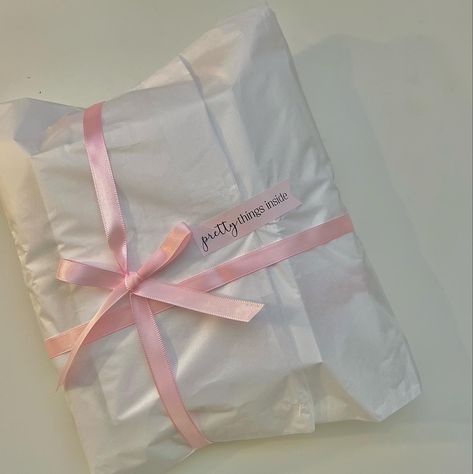 Shop Policies, Packaging With Ribbon Ideas, Bow Packaging Ideas, Cute Bag With Bow For Gift, Custom Ribbon Packaging, Pretty Gift Wrapping Ideas, Package Bows, 귀여운 음식 그림, I Believe In Pink