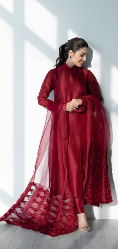 Amal Sufiya, Ansab Jahangir, Straight Suit, Diwali Outfits, Oxblood Red, Pakistani Fancy Dresses, Ayeza Khan, Pakistani Dresses Casual, Beautiful Pakistani Dresses