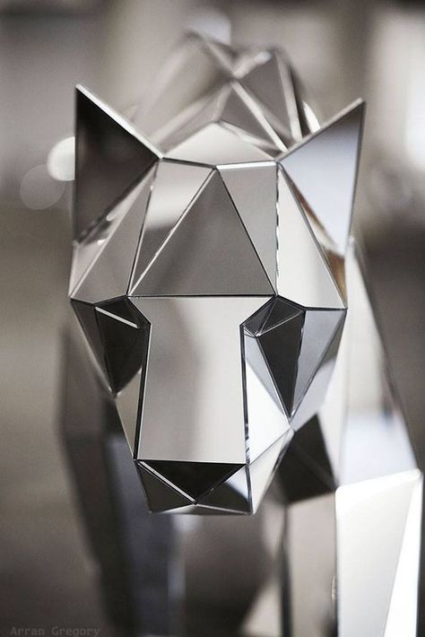 Amur Leopard, Polygon Art, Steel Mirror, Origami 3d, Low Poly Art, Paper Animals, Steel Art, Geometric Animals, Animal Sculpture