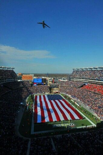 11/11/14 Happy Veterans Day~ Patriots Aesthetic, Disney World Rides, England Sports, New England Patriots Football, Boston Mass, Gillette Stadium, Patriots Fans, Boston Strong, Patriots Football