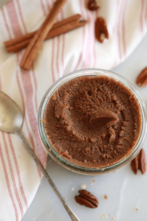 Keto Nut Butters: When, Where, And Why You Should Substitute Macadamia Nut Butter, Nut Butter Recipes, Pecan Butter, Homemade Nut Butter, Almond Butter Recipes, Bigger Bolder Baking, Chocolate Macadamia, Homemade Nutella, Chocolate Hazelnut Spread