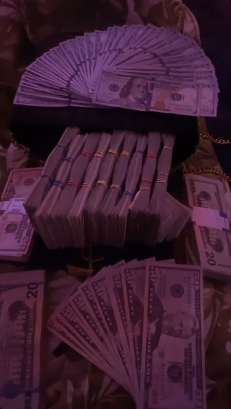 Money, Purple, Bed