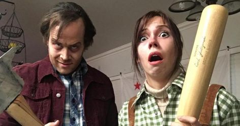 The Shining Wendy And Jack Torrance Costume - USA Jacket Shining Couple Costume, Jack Torrance Costume, Shining Costume, Jack Nicholson The Shining, Diy Butterfly Costume, Wendy Torrance, Gumball Machine Costume, Bird Wings Costume, Pizza Costume