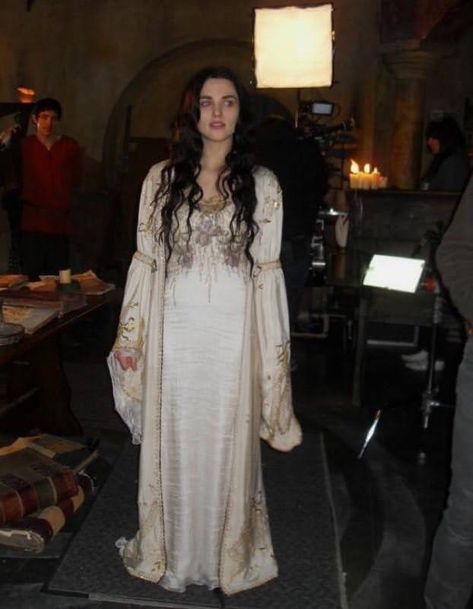 Katie Mcgrath Merlin, Morgana Le Fay, Merlin Morgana, Elven Dress, Period Dress, Fantasy Dresses, Katie Mcgrath, Medieval Dress, Appreciation Post