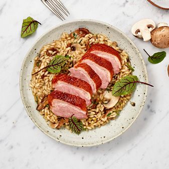 Recipe for Duck & Porcini Mushroom Risotto Duck Risotto Duck Risotto, Roasted Duck Breast, Red Curry Recipe, Duck Breast Recipe, Asian Coleslaw, Smoked Duck, Porcini Mushroom, Dried Porcini Mushrooms, Plating Ideas