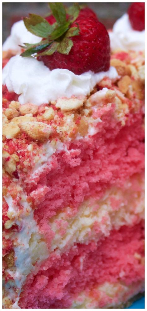 Strawberry Shortcake Cake Mix Recipe, Strawberry Shortcake Cheesecake Cake, Strawberry Shortcake Box Cake, Moist Strawberry Shortcake Recipe, Strawberry Shortcake Cake Recipe, Strawberry Crunch Cheesecake Cake, Strawberry Crunch Cake Cheesecake, Strawberry Shortcake Cake Birthday, Strawberry Crumb Cake Recipe