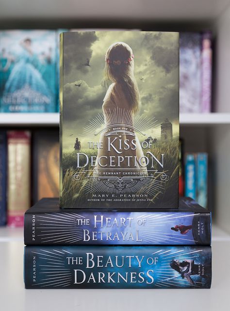 The Kiss Of Deception, Kiss Of Deception, Mary E Pearson, Remnant Chronicles, The Remnant Chronicles, Books To Read Before You Die, Book Bucket, رعب نفسي, Fantasy Books To Read