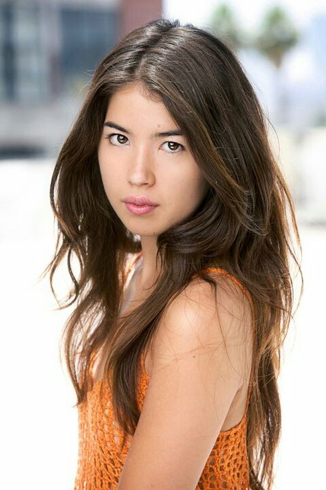 Nicole Bloom Director Photos, Nichole Bloom, Character Inspiration Girl, Valley Girls, Attractive People, American Actress, Celebrities Female, Beautiful People, Poster Print