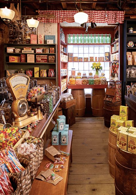 Old Sweet Shop Aesthetic, General Store Merchandising, Old Country Stores Ideas, Country General Store, Vintage Mercantile Old General Stores, Old General Store Ideas, Country Store Aesthetic, Small Country Store, Old Candy Shop