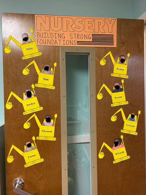 Baby photos with names attached to yellow bobcat construction vehicles on a door with a sign that reads “nursery: building strong foundations.” Construction Classroom Door, Toddler Classroom Decorations, Construction Theme Classroom, Daycare Room Ideas, Preschool Classroom Themes, Tuff Tray Ideas Toddlers, Bulletin Boards Theme, Tools Theme, Infant Classroom