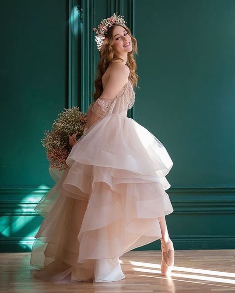 Ballet Dance Photography, Ballet Images, Ballet Beauty, Ballet Poses, Lord Byron, Ballet Photos, Ballet Photography, Ballet Beautiful, Dance Photos