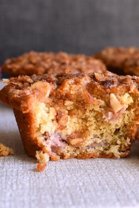 Rhubarb Muffins Rhubarb Recipes Crisp, Rhubarb Muffins, Cinnamon Nuts, Cinnamon Almonds, Rhubarb Recipes, Muffin Recipe, Sweet Breads, Sweet Tarts, Easy Baking Recipes