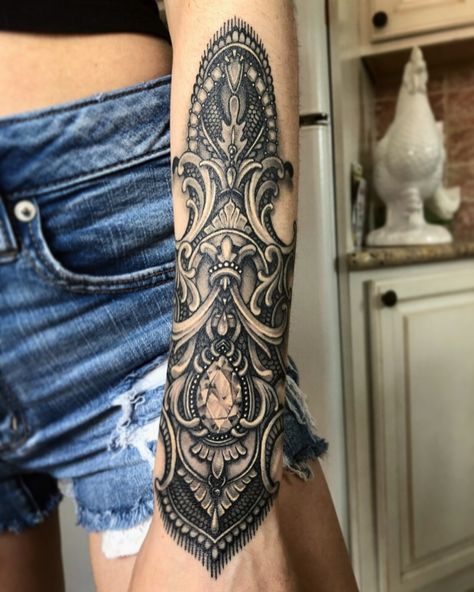 Ryan Ashley DiCristina on Instagram: “HEALED!!! Thank you Samantha ❤️ these details turned out great! Zoom in! Done with my new @fkirons STEALTH xion, @balm_tattoo @heliostattoo…” Polynesian Tattoo Meanings, Ryan Ashley Malarkey, Armour Tattoo, Victorian Tattoo, Ryan Ashley, Polynesian Tattoos Women, Mandala Hand Tattoos, Cuff Tattoo, Filigree Tattoo