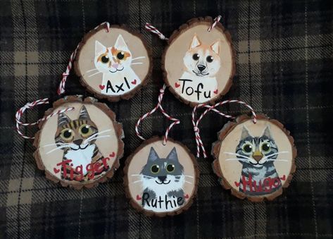 Slice Ideas, Cat Wood, Paint Your Pet, Tiger Cat, Wood Branch, Whimsical Paintings, Wood Slice Ornament, Painted Ornaments, Cat Ornament