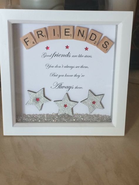 Shadow Box Ideas For Friends, Box Frame Art Ideas, Shadow Box For Friend, Shadow Box Gift Ideas Friends, Scrabble Frame Ideas, Birthday Shadow Box Ideas, Friendship Frames, Scrabble Tile Crafts Best Friend, Scrabble Tile Crafts Diy