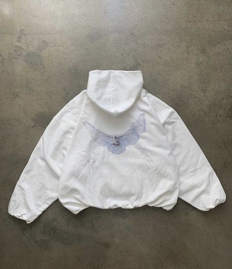 White Hoodie Aesthetic, Dove Hoodie, Yeezy Hoodie, Reworked Hoodie, Balenciaga Hoodie, Hoodie Aesthetic, Sweat Suit, Streetwear Hoodie, White Dove