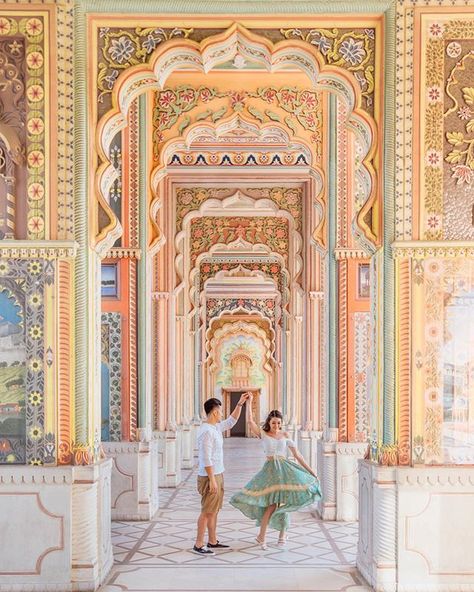 California ♥ Melissa - Travel (@helloomelissa) • Photos et vidéos Instagram Patrika Gate Jaipur, Circle Garden, Highlights On Instagram, City Palace Jaipur, Pastel Nature, Famous Monuments, Somewhere Over The Rainbow, Dare To Dream, Color Dream