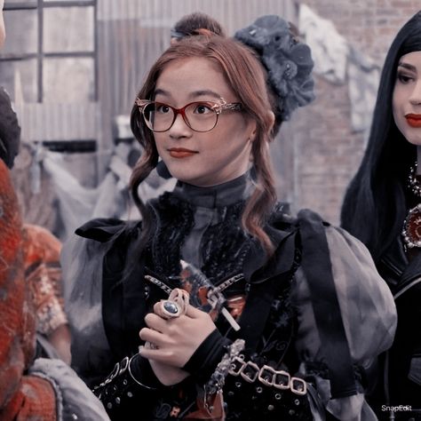 Dizzy Descendants, Descendants Pfp, Descendants Shifting, Dizzy Tremaine, Descendants Icons, Drizella Tremaine, Descendants Pictures, Descendants Oc, Descendants Dr