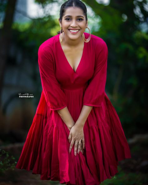 Rashmi Gautam, Long Top Dress, Indian Actress Hot Pics, Long Tops, Short Tops, Designer Dresses, Actresses, On Twitter