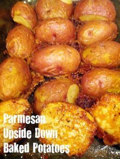 Parmesan Baked Potatoes, Parmesan Potatoes, Potato Sides, Potato Side Dishes, Think Food, Baked Potatoes, Red Potatoes, Side Recipes, Veggie Dishes