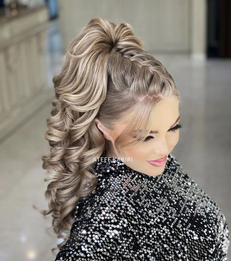 Pin de Vanessa Solorzano en novia en 2022 | Peinados boda pelo corto, Peinados de coleta elegante, Peinados novia pelo largo Hoco Hair Ideas Medium, Long Hair Wedding Styles, Front Hair Styles, Trendy Wedding Hairstyles, Hair Ponytail, Hair Ponytail Styles, Hoco Hair Ideas, Hairdo For Long Hair, Ponytail Styles