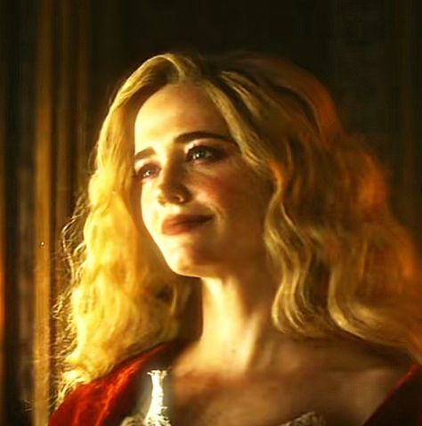 Eva Green as Milady de Winter in Les Trois Mousquetaires: D'Artagnan Milady De Winter Aesthetic, Dark Shadows 2012, Green Kingdom, Milady De Winter, Green Pfp, 2023 Movies, Witches Familiar, Morally Grey, Miss Peregrine