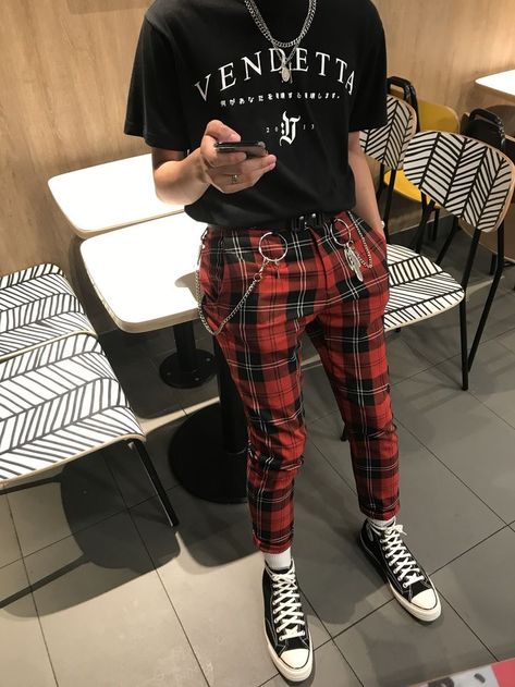 Red Plaid Pants Outfit Men, Red Checkered Pants Outfit, Check Pants Outfit Men, Checkered Pants Outfit Men, Red And Black Outfits Men, Men’s Grunge Fashion, Plaid Pants Outfit Men, Red Plaid Pants Outfit, Checkered Pants Outfit