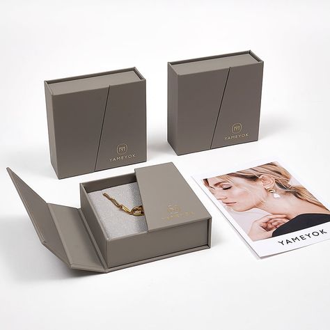 High Quality Custom logo two open door luxury paper jewelry packaging box factory - Jewelry boxes Luxury Jewelry Packaging Boxes, Luxury Box Design, Luxury Brand Packaging, Packaging Box Design, Luxury Box Packaging, Custom Jewelry Packaging, Jewelry Packaging Design, Luxury Diamond Jewelry, Jewelry Box Design