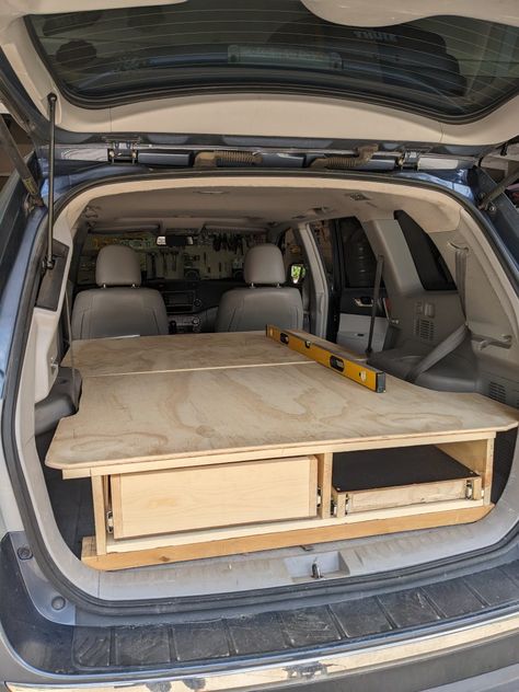 Suv Camper Build, Toyota Matrix Camping, Suv Platform Bed, Car Camping Platform, Toyota Highlander Camper Conversion, Suv Car Camping, Suv Camping Setup, Car Home, Camping 4runner