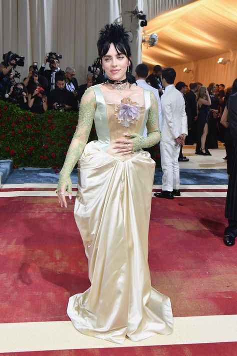 Celebrities Who Nailed Gilded Glamour at 2022 Met Gala Rose Gold Gown, Gilded Glamour, Gala Looks, New York Socialites, Gala Themes, Corset Gown, Gala Fashion, Gold Gown, Gilded Age