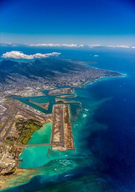 Runway, Honolulu international airport Honolulu Airport, Honolulu International Airport, Honolulu Oahu, Hawaii Honeymoon, Hawaii Life, Phuket Thailand, Honolulu Hawaii, Hawaii Vacation, Oahu Hawaii