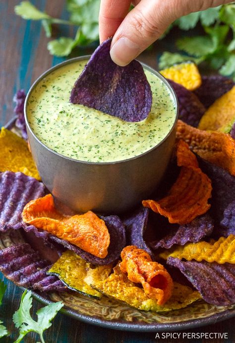 Best Aji Verde (Peruvian Green Sauce) Recipe Peruvian Green Sauce Recipe, Peruvian Green Sauce, Green Sauce Recipe, Peruvian Dishes, South American Recipes, Verde Sauce, A Spicy Perspective, Peruvian Cuisine, Dipping Sauces Recipes