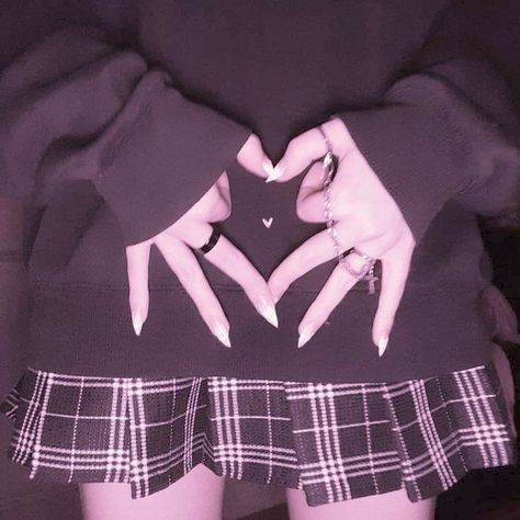 Dark Pink Grunge, Purple Aesthetic Icon, Pink Grunge Aesthetic, Lovecore Webcore, Love Core, Pink Grunge, Lovecore Aesthetic, Dark Purple Aesthetic, Aesthetic Stuff