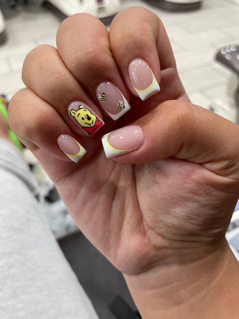 Acrylic Nails Winnie The Pooh, Winnie The Pooh Manicure, Winnie The Pooh French Tip Nails, Pooh Bear Nails Art, Winnie The Pooh Nails Acrylic Simple, Winnie Nails Pooh Bear, Cute Winnie The Pooh Nails, Short Nail Designs For Moms, Winnie The Pooh Themed Nails