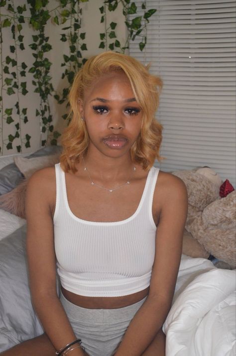 Relaxed Blonde Hair Black Women, Honey Blonde Dyed Hair On Black Women, Blonde Hair Color Ideas Black Women, Honey Blonde Silk Press, Blonde Hair Black Women Natural, Honey Blonde Hair On Black Women Natural, Honey Blonde Hair On Black Women, Natural Baddie, Brown Skin Blonde Hair