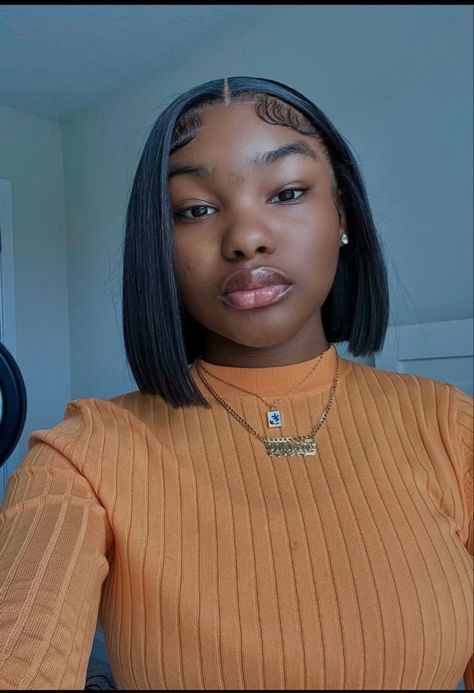 Black Teen Girl Hairstyles Natural Straight Short, Back To School Wigs, Bob Lace Front Wigs Middle Part, Wig Bob Hairstyles Black Women, Middle Part Bob Hairstyles, Bob Hairstyles For Black Women Wigs, Back To School Black Girls Hairstyles, Bobs Black Girls, Bob Wig Hairstyles For Black Women