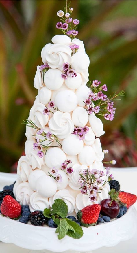 Macaroon Wedding Cakes, Swap Party, Fruit Decoration, Macaron Tower, Wax Flower, Fruit Displays, Fruit Decorations, Wedding Cakes With Cupcakes